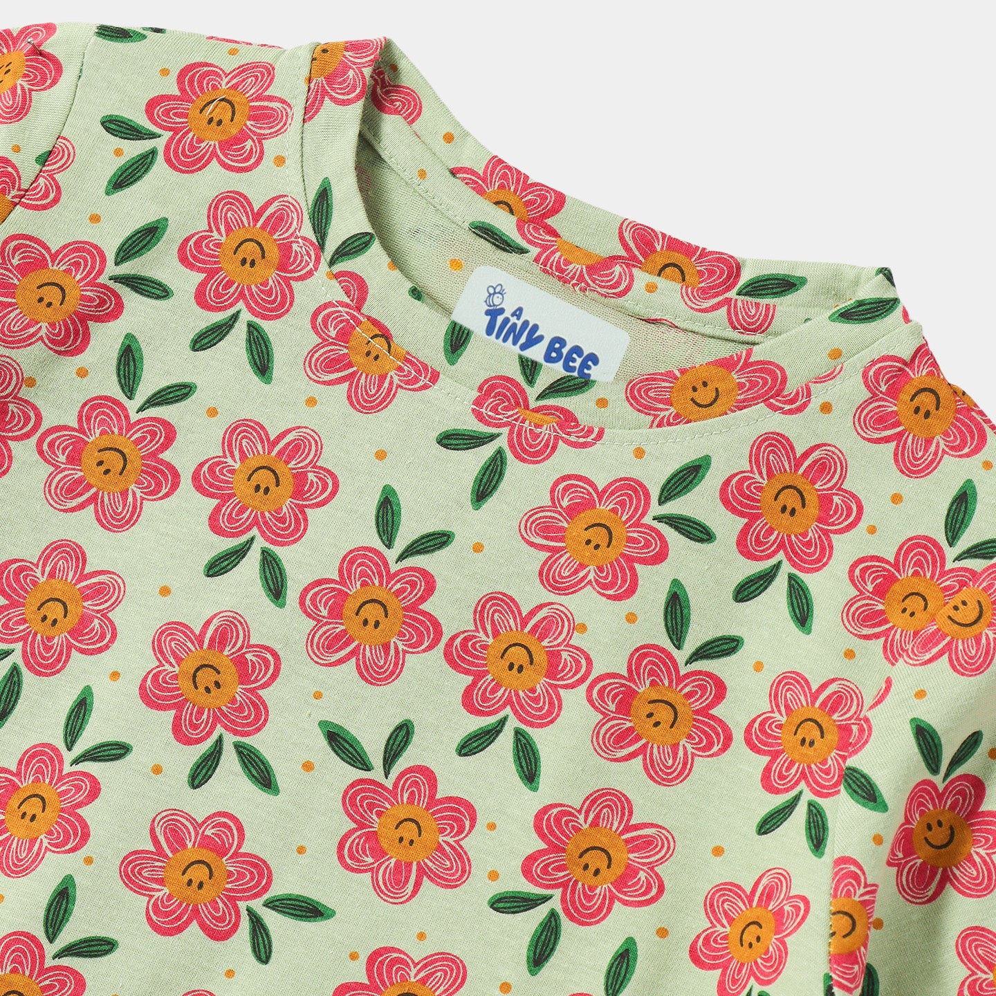 Smiley Flower Shorts Set